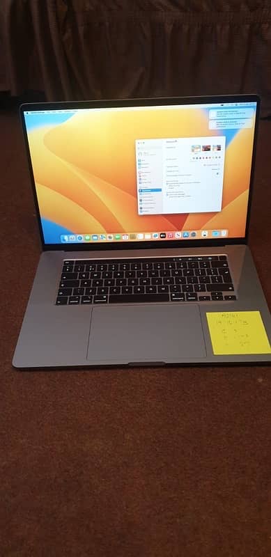 MacBook Pro Core 19 A2141 new 3