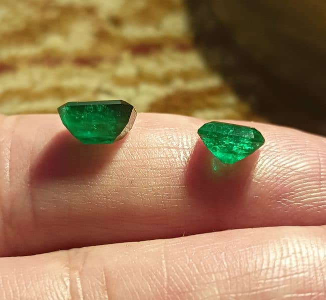 Natural Emeralds Swat 7