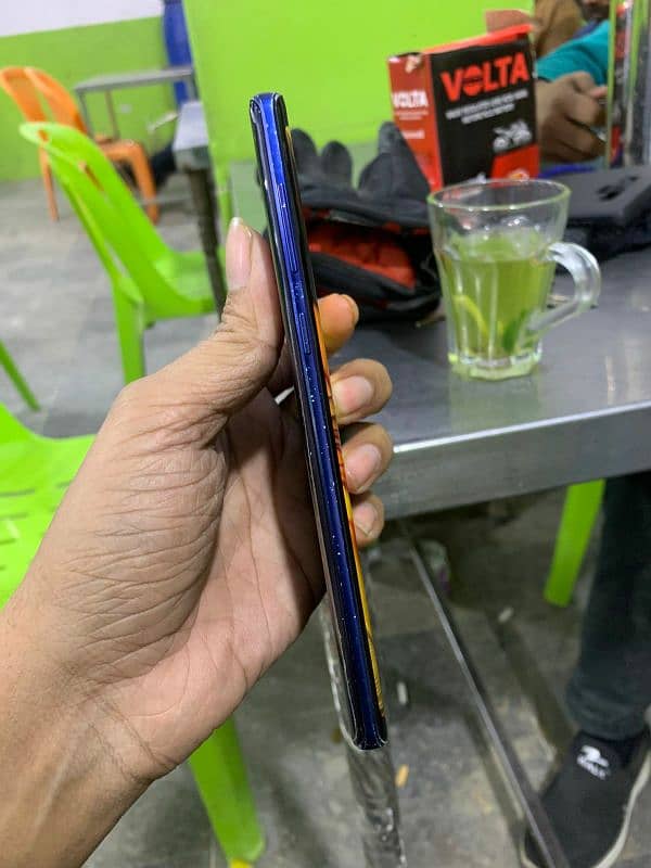 Samsung Note 9 4