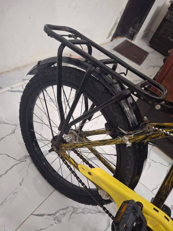 i m selling a cycle in a good condition 2