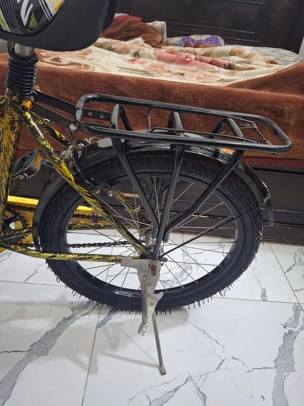 i m selling a cycle in a good condition 10