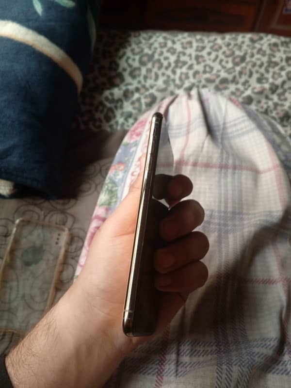 iphone xs max non pta 1