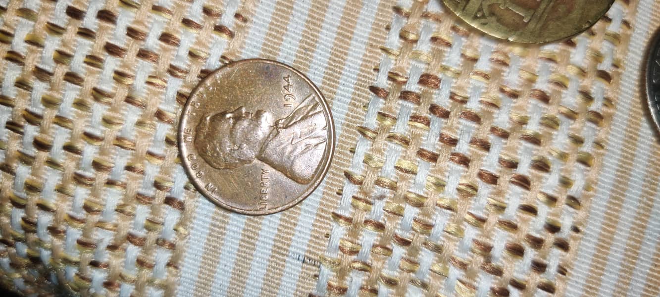 Old 1944 American penny with error L liberty value so much 1