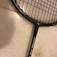 Mizuno Dynalite 59 Carbon Fibre Super Light Weight Badminton Racket 1