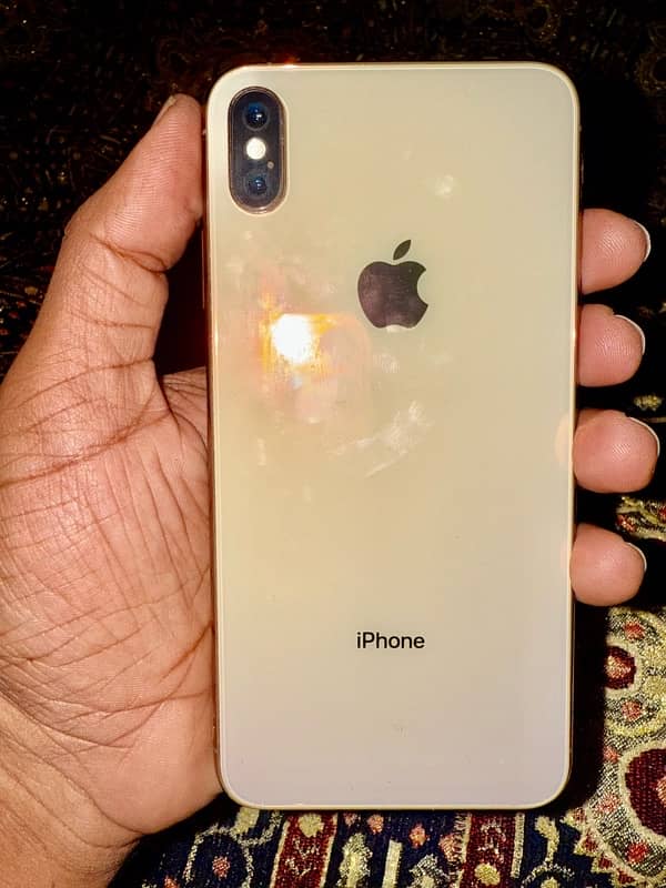 APPLE IPHONE XS MAX 64 gb PTA APPROVED 1