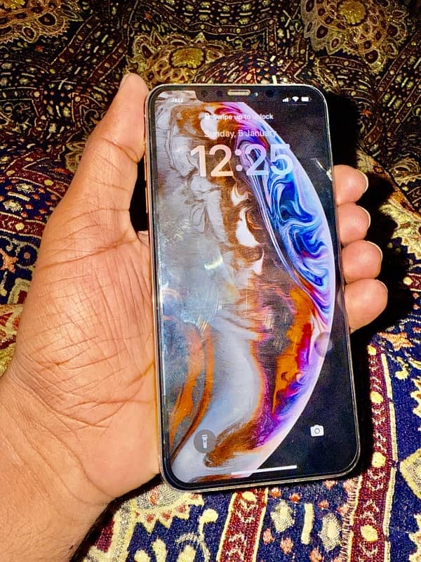 APPLE IPHONE XS MAX 64 gb PTA APPROVED 3