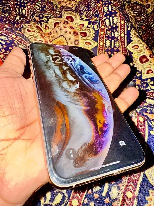 APPLE IPHONE XS MAX 64 gb PTA APPROVED 5