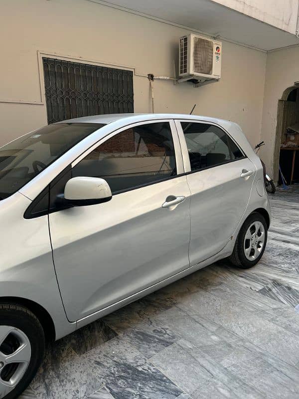 KIA Picanto 2021 13