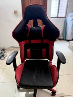 Gaming chair fully comfortable chair & High quality Chair, 1 month use