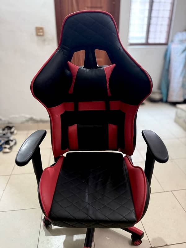 Gaming chair fully comfortable chair & High quality Chair, 1 month use 0