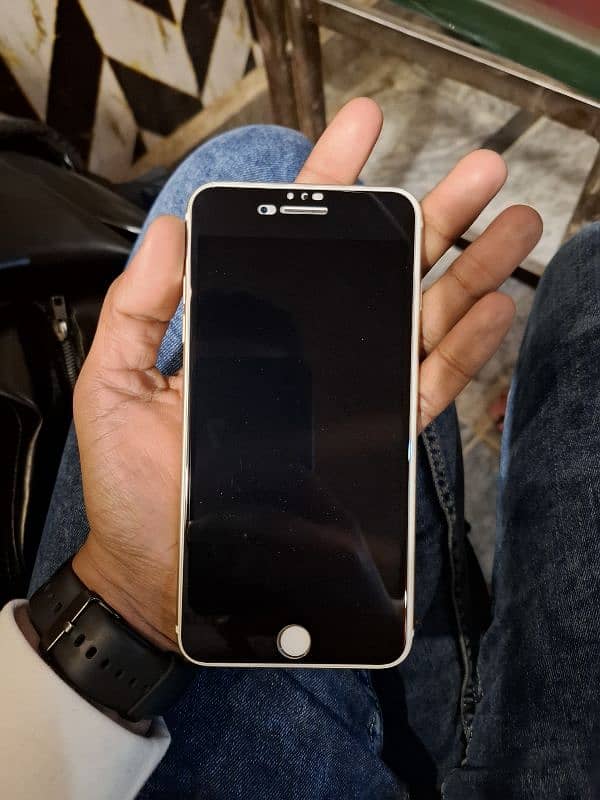 IPHONE 7 PLUS IN BEST CONDITION IN TOWN 5