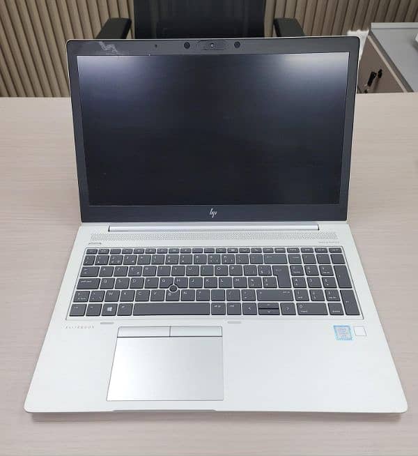 Hp Elitebook 850 G6 i7/8th 16-512. 0