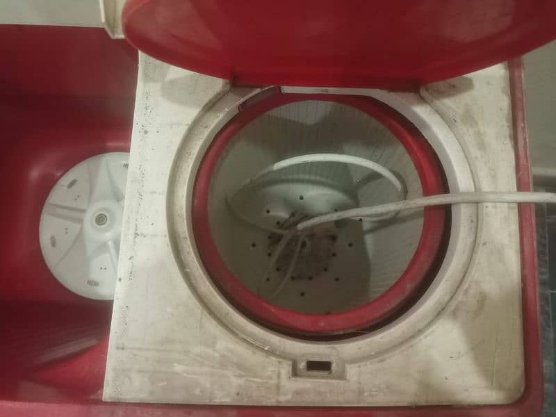 Dawlance Washing machine 3