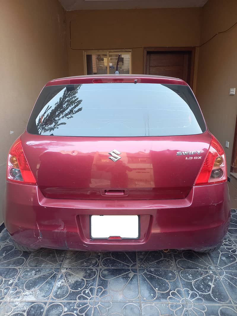 Family-used Suzuki Swift Car in excellent condition, urgently for sale 1