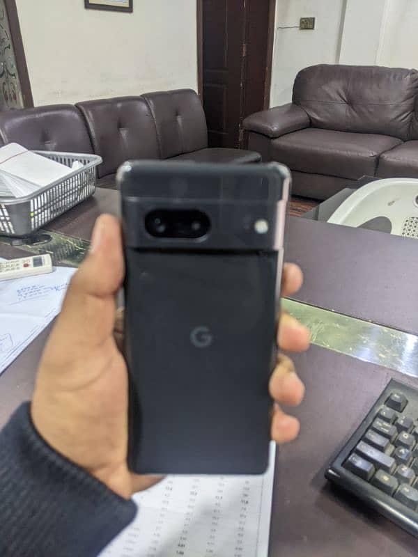 Google pixel 7 water pack 4