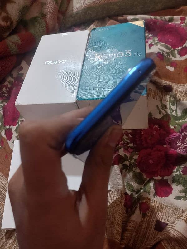 Oppo Reno 3pro 8/128 with box 6