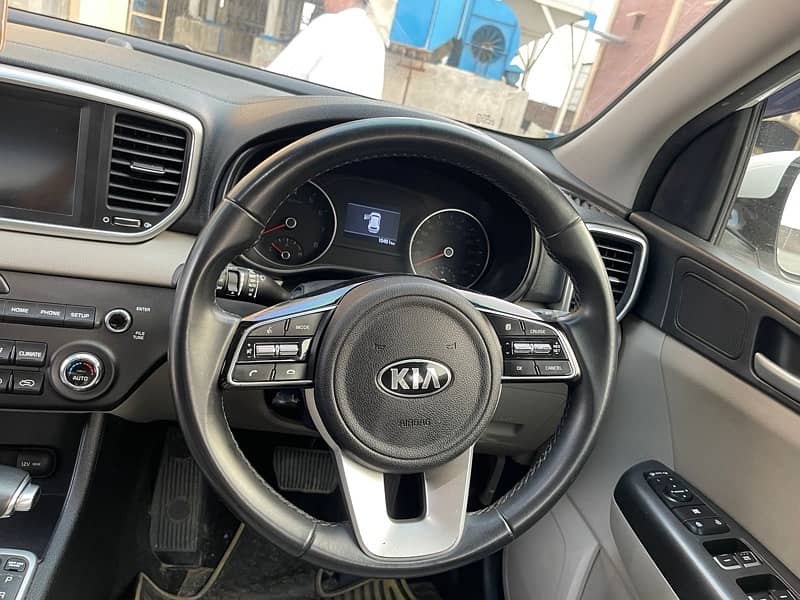 KIA Sportage 2022 7