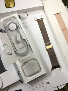 Apple watch Series 9 45MM Stainless steel GOLD