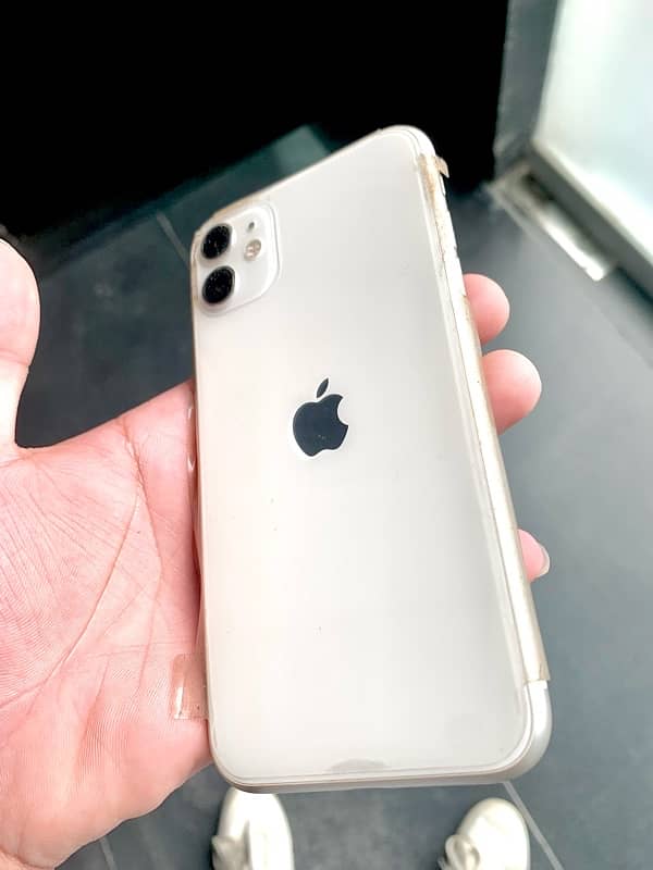 Iphone 11 non pta factory unlock lush condition 2