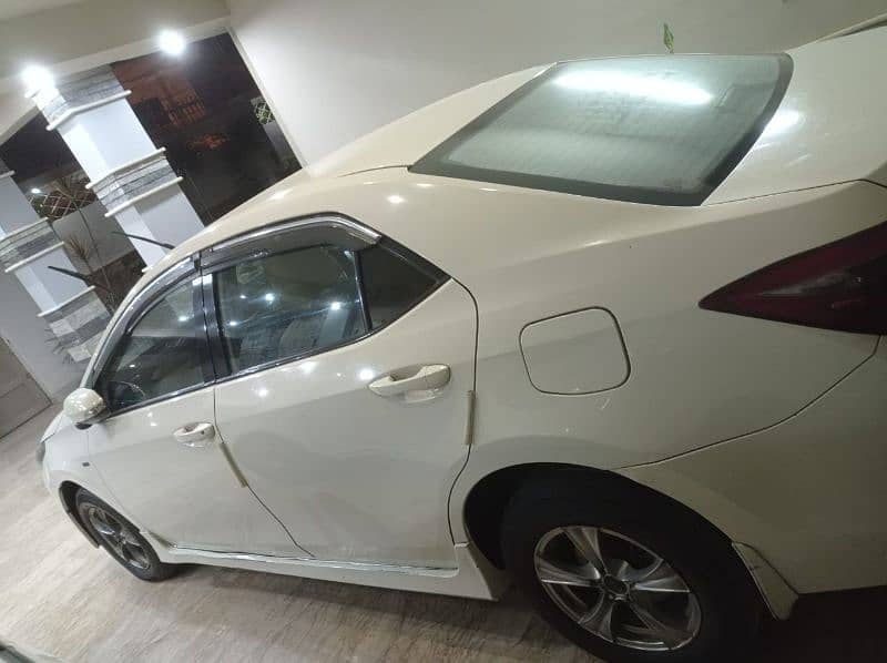 Toyota Corolla GLI 2015 Automatic 7