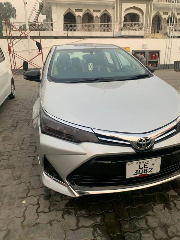 Toyota Corolla GLI 17/18 model face uplift X 03061710598 Rs 3950000 2