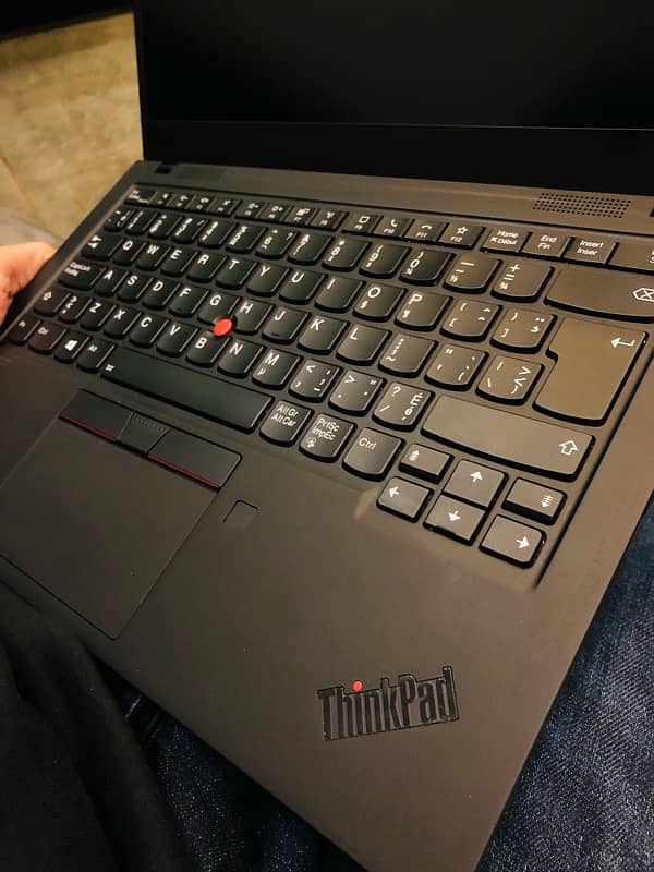 Lenovo ThinkPad X1 Carbon Gen 8 10th Gen Core i5 16GB 256GB SSD 3