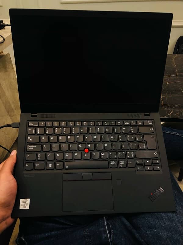 Lenovo ThinkPad X1 Carbon Gen 8 10th Gen Core i5 16GB 256GB SSD 12