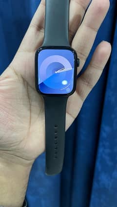 Apple Watch Series 8 45mm 100% Battery health