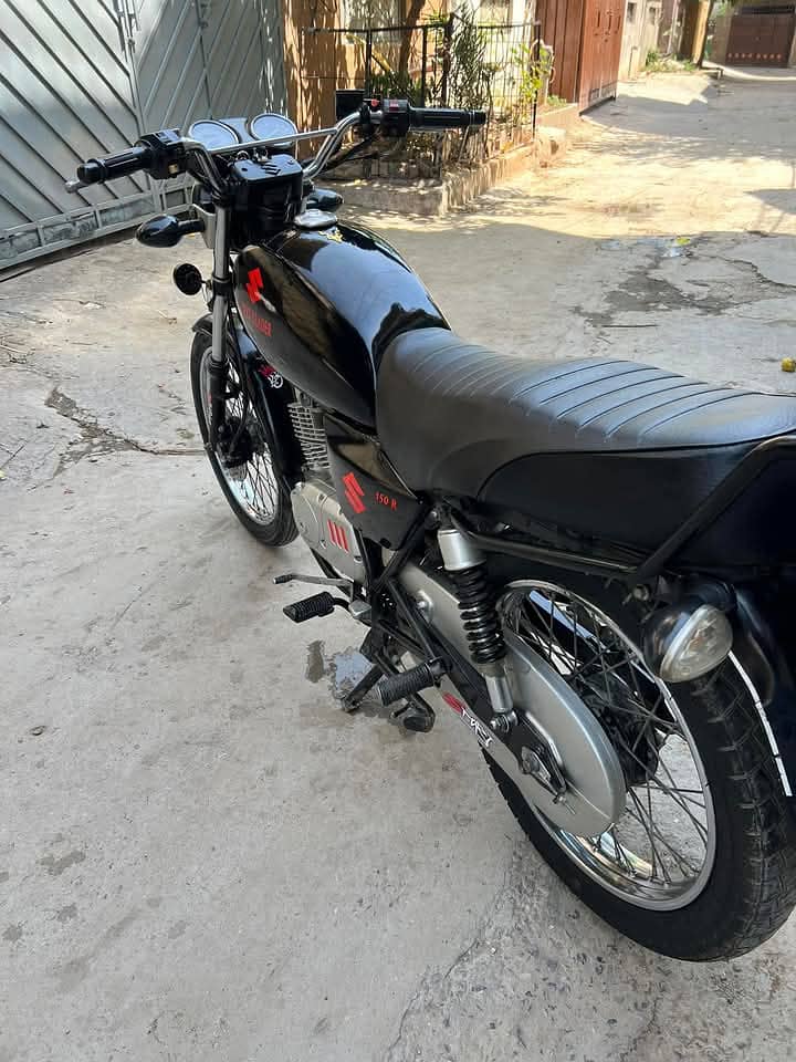 Suzuki gs 150 Costumais Bike # 1 1