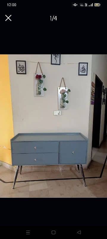 console table/ dresser 0