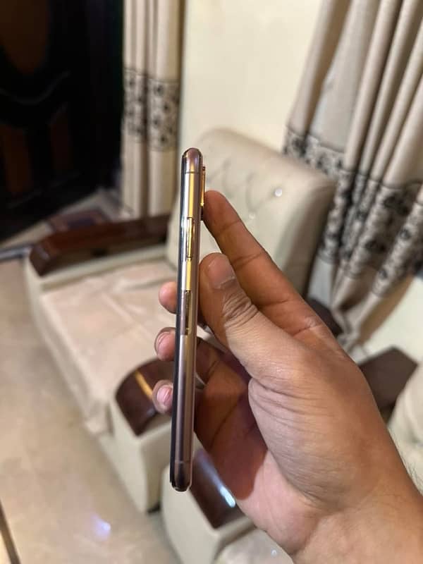 iPhone XS 256gb Dual approved 4