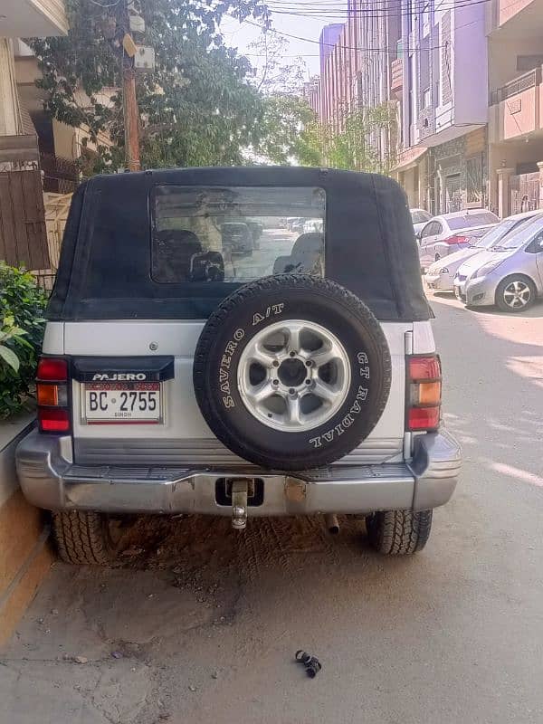 Mitsubishi Pajero 1993 2