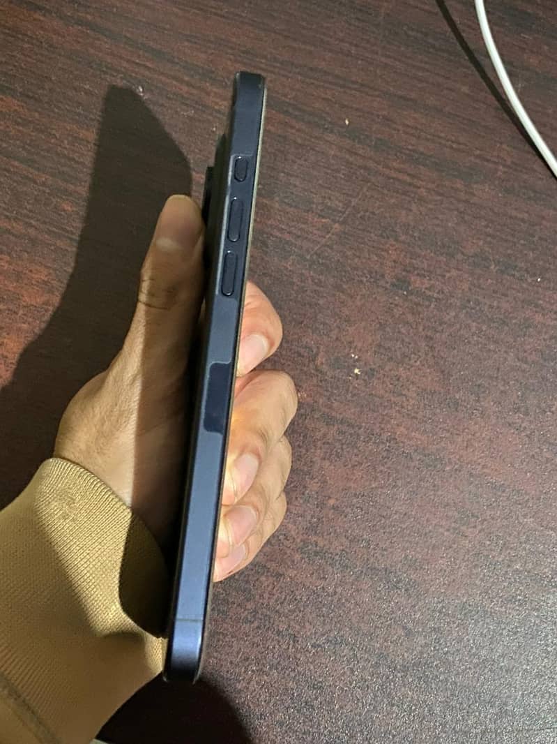 Apple iPhone 15 Pro Max 256gb JV with box 3