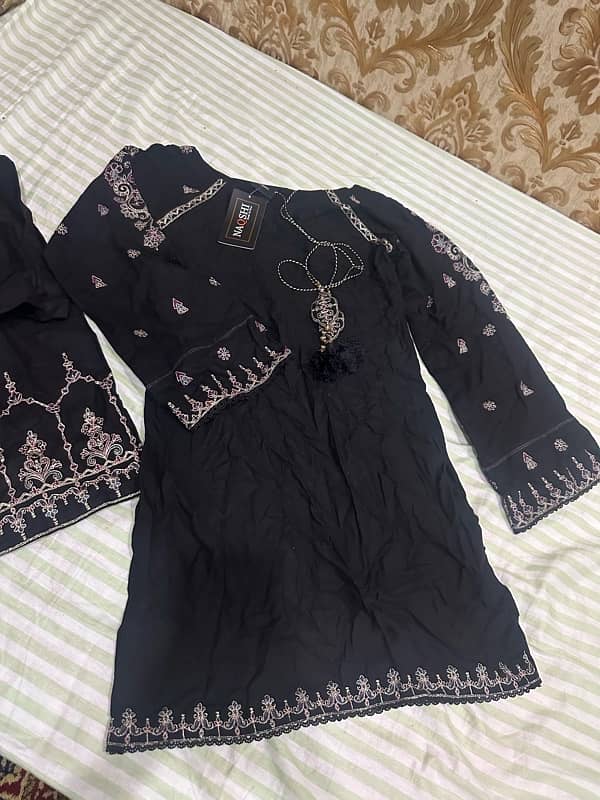 2pc light khaddar XS suit 6