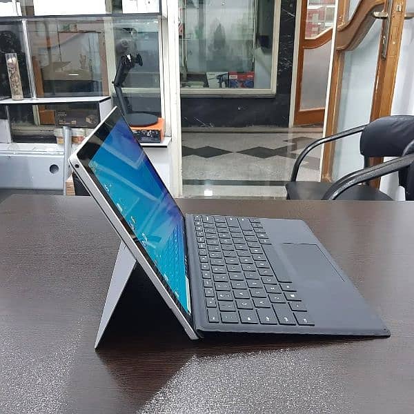 Microsoft Surface Pro 6 - Core i5 8th Generation - 8gb Ram 256gb Ssd 4