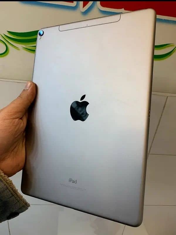 iPad pro 9.7 inches stock available whole sale price 6