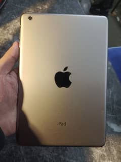 ipad mini 2 16GB condition 10/10 urgent sale