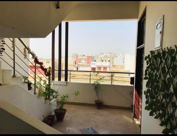 Dont miss 120yard 4bed dd double story lease bungalow roomi opposite malir cantt check post 6 i 5