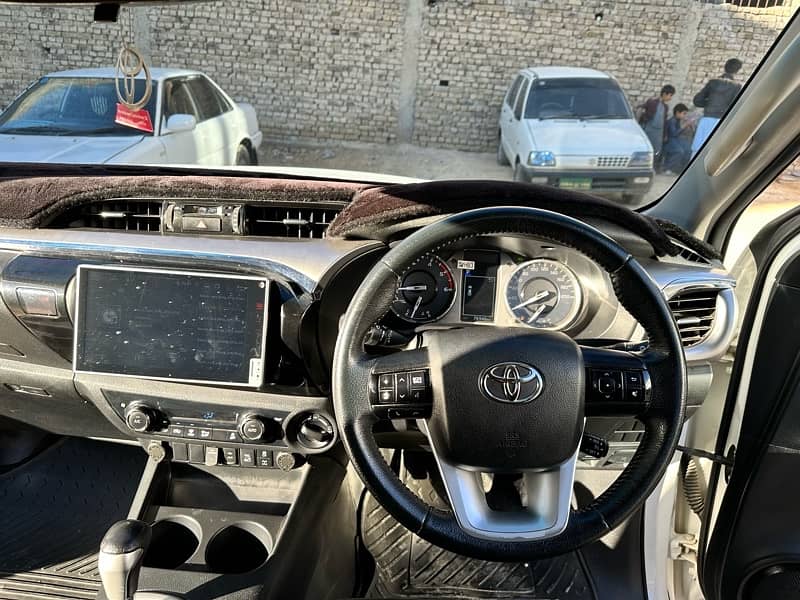 Toyota revo V full option 7