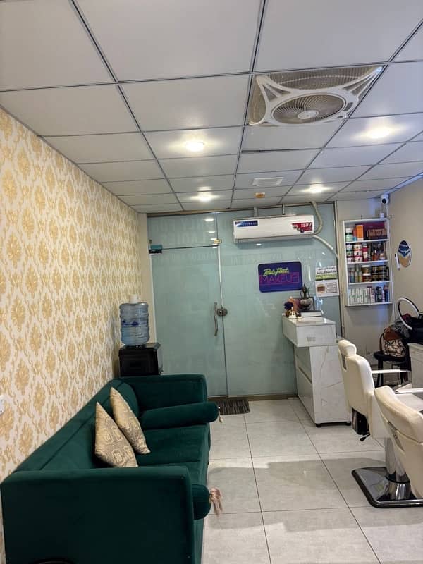 Running Beauty Salon for Sale 2