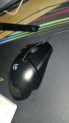 Logitech g402 slightly used