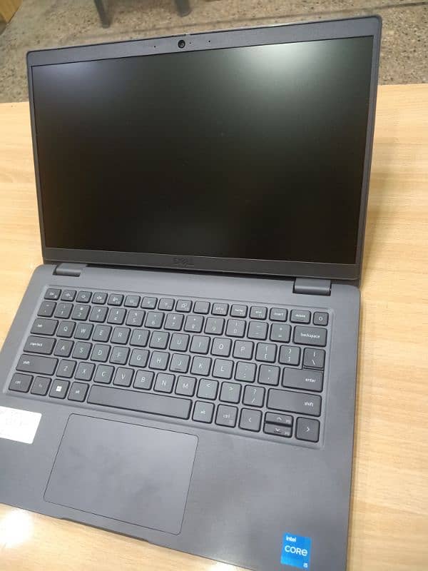 Dell Latitude 3440 I5 13th Gen 4.2 GHZ  16/256 1