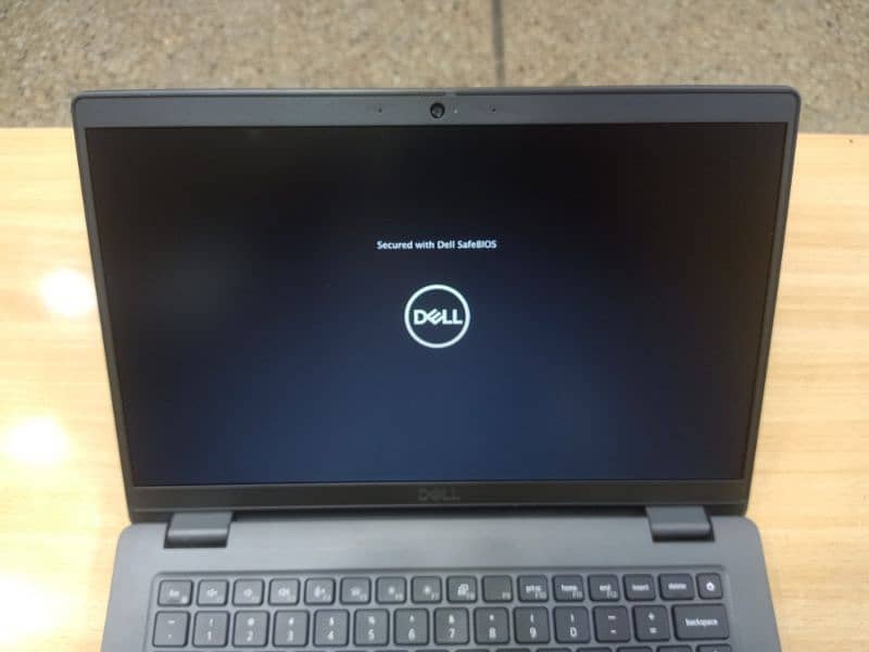 Dell Latitude 3440 I5 13th Gen 4.2 GHZ  16/256 2