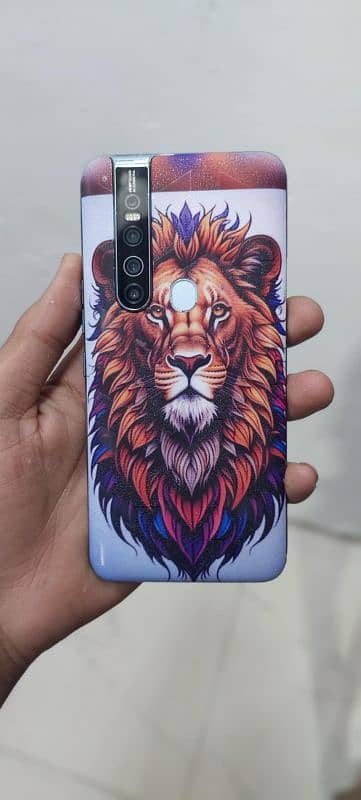 Tecno Camon 15 Pro  box and mobile phone 0