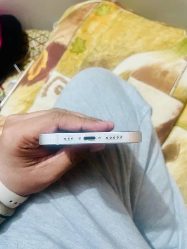 iPhone 13 256gb Jv 2