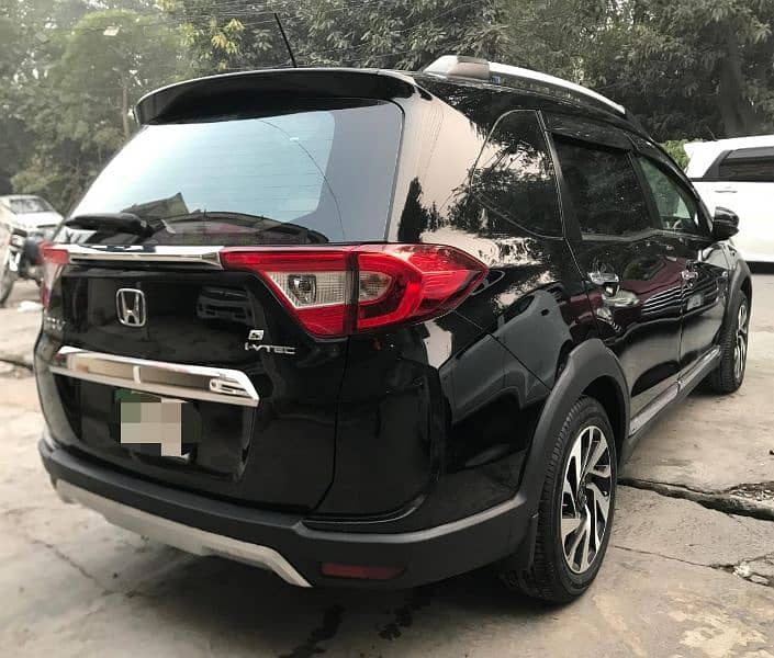 Honda BR-V 2019 S 3