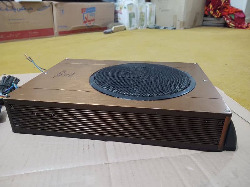 Original imported branded Geniune Focal France Underseat woofer heavy 7