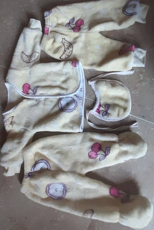 new born clothes 3