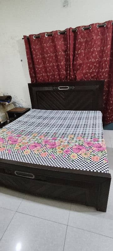 Wooden bed for sale 0