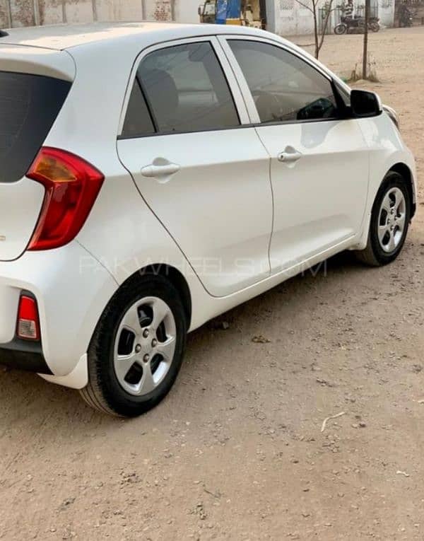 KIA Picanto 2020 contact 03206905642 2